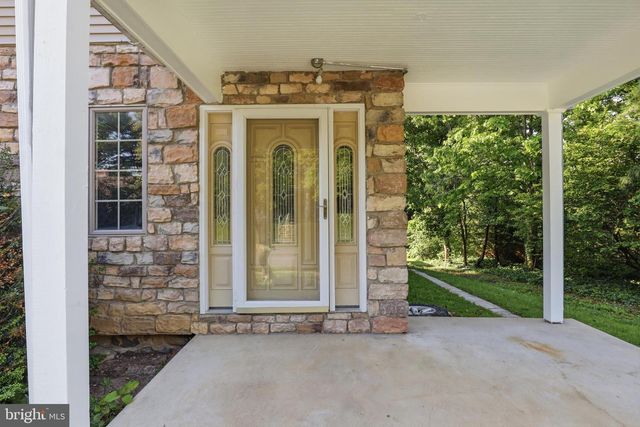 323 E ORANGE ST, Elizabethtown, PA 17022