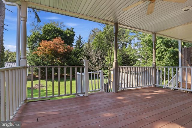 323 E ORANGE ST, Elizabethtown, PA 17022