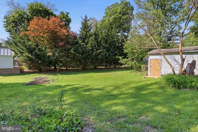 323 E ORANGE ST, Elizabethtown, PA 17022