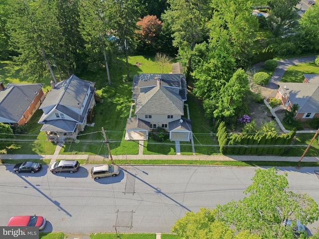 323 E ORANGE ST, Elizabethtown, PA 17022