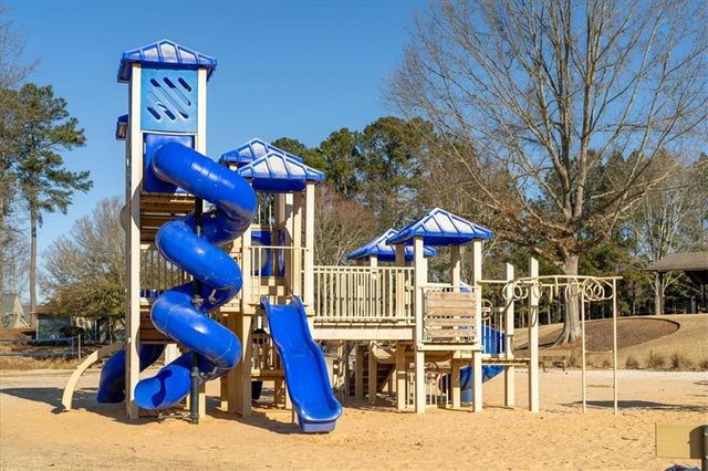 508 Chestnut Walk, Canton, GA 30114