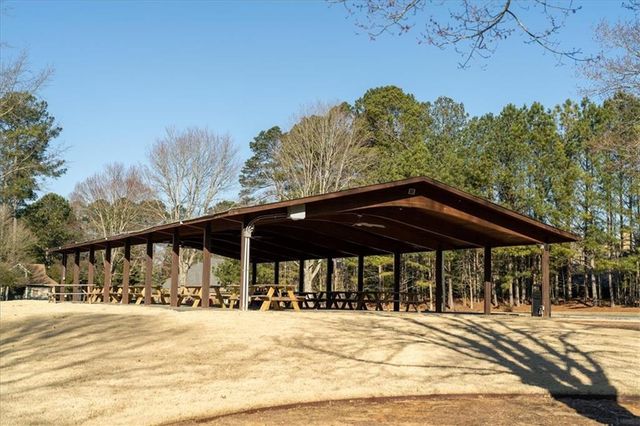 508 Chestnut Walk, Canton, GA 30114