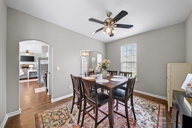 508 Chestnut Walk, Canton, GA 30114