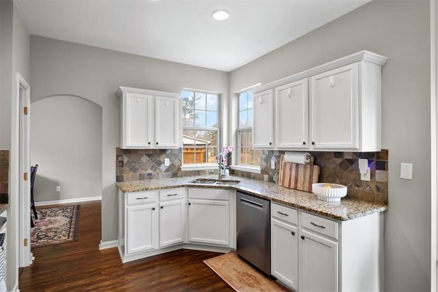 508 Chestnut Walk, Canton, GA 30114