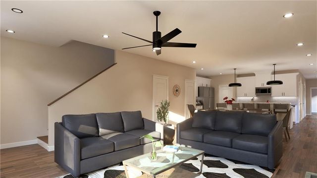 301 Park Place, College Station, TX 77840