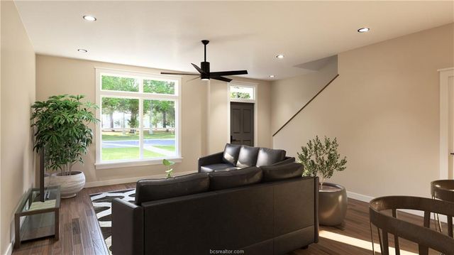 301 Park Place, College Station, TX 77840