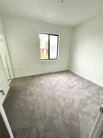 929 NE 211th Street, Miami, FL 33179