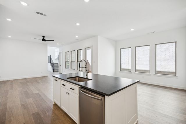 408 Dover Mews, Celina, TX 75009