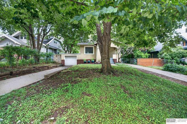 3136 N 58th Street, Omaha, NE 68104