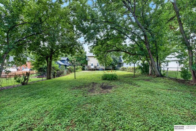 3136 N 58th Street, Omaha, NE 68104