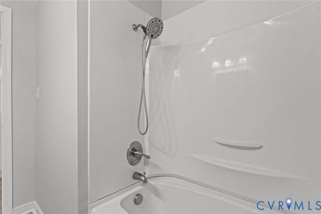 8005 Dalmain Dr, Henrico, VA 23228