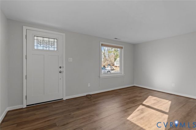 8005 Dalmain Dr, Henrico, VA 23228