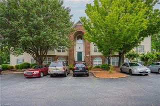 3725 Morris Farm Drive 3B, Greensboro, NC 27409