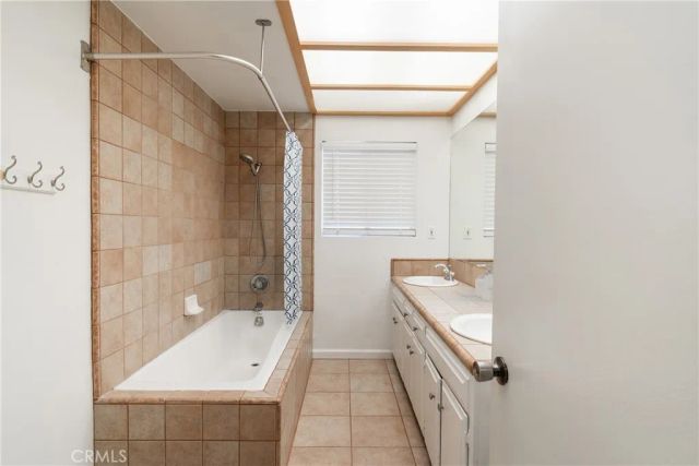 1201 Lyndhurst, Riverside, CA 92507