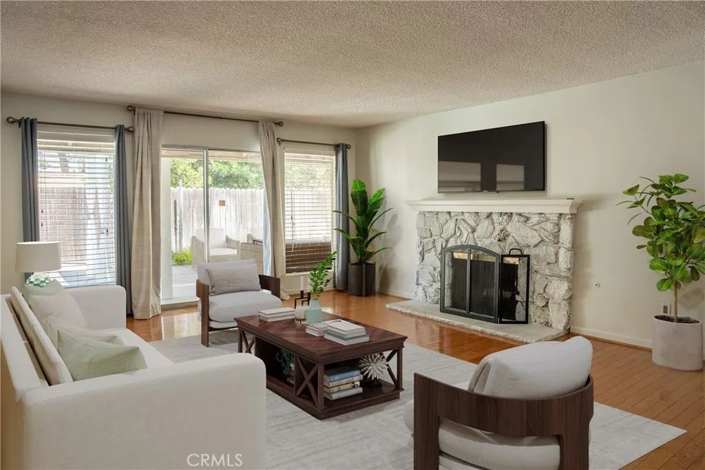 1201 Lyndhurst, Riverside, CA 92507