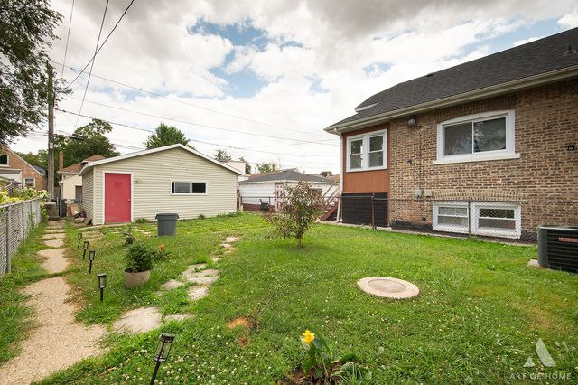 3805 Euclid Avenue, Berwyn, IL 60402
