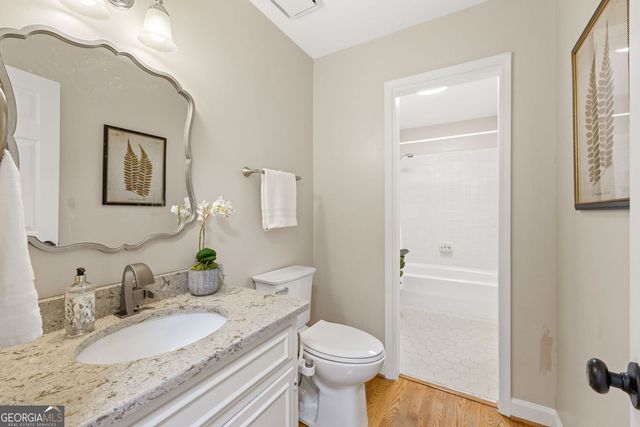 685 Wood Work Way, Roswell, GA 30076