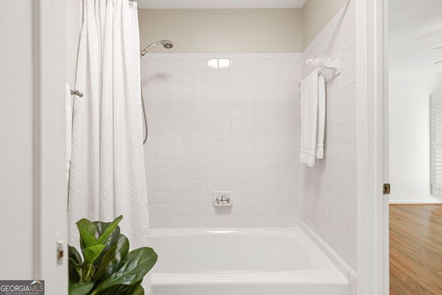 685 Wood Work Way, Roswell, GA 30076