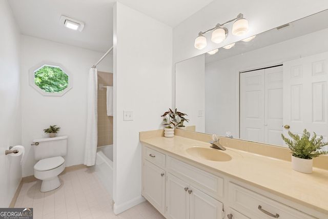 685 Wood Work Way, Roswell, GA 30076