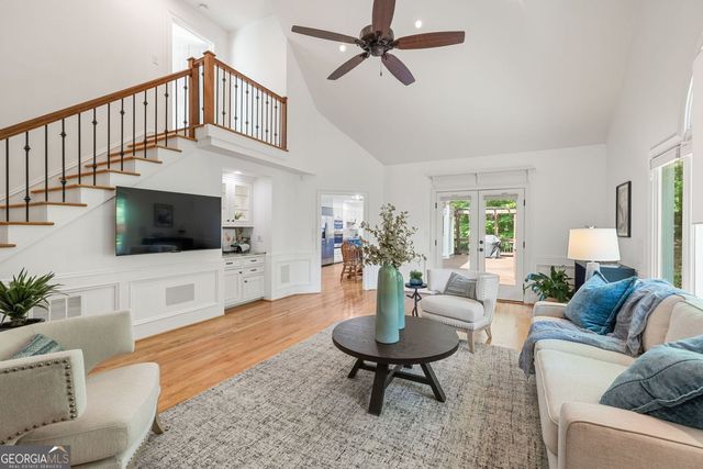 685 Wood Work Way, Roswell, GA 30076