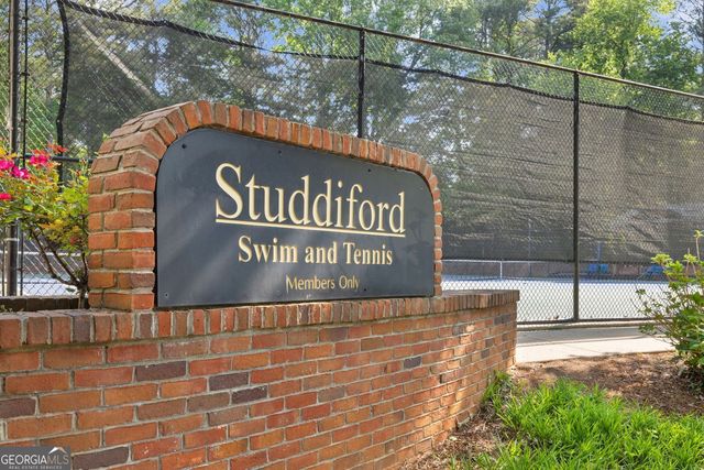 685 Wood Work Way, Roswell, GA 30076