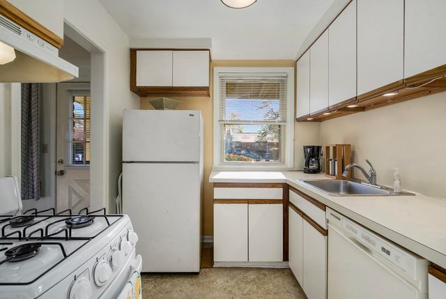 2308 Pittsfield Boulevard, Ann Arbor, MI 48104