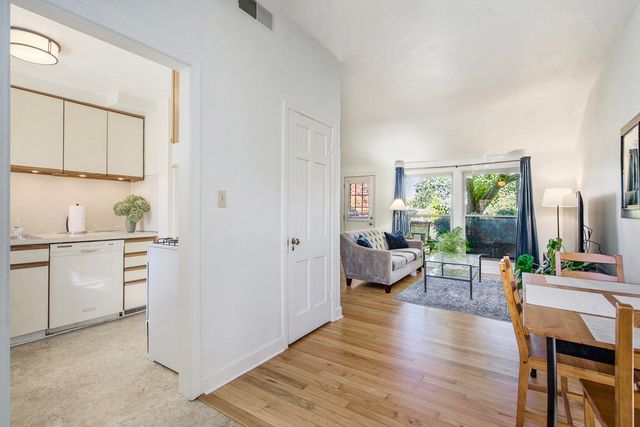 2308 Pittsfield Boulevard, Ann Arbor, MI 48104