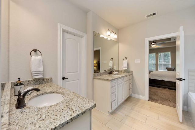 11227 Quiet Lake Drive, Conroe, TX 77304