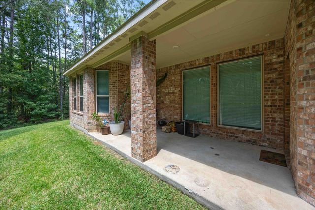 11227 Quiet Lake Drive, Conroe, TX 77304