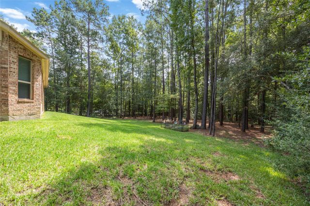 11227 Quiet Lake Drive, Conroe, TX 77304