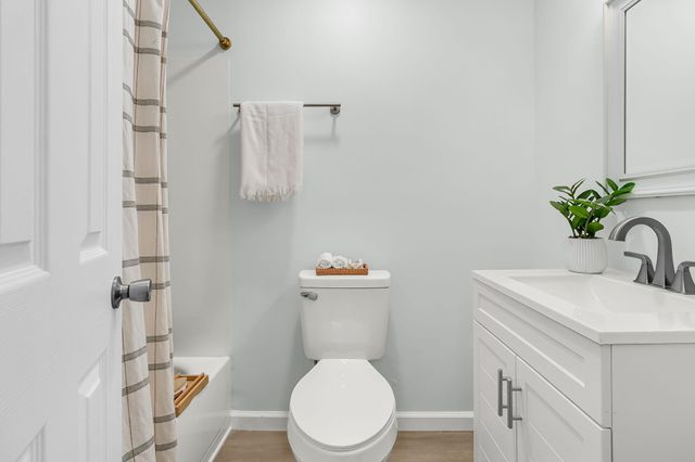 802 Royle Road, Ladson, SC 29456