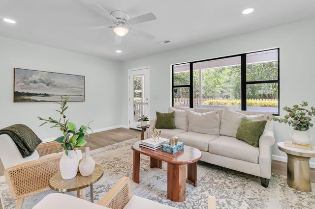 802 Royle Road, Ladson, SC 29456