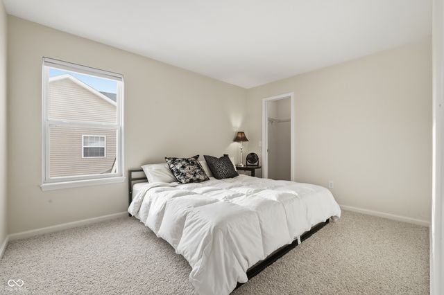 7879 Blue Jay Way, Zionsville, IN 46077