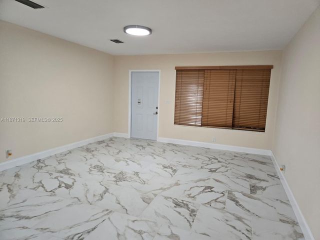 6751 Meade Street, Hollywood, FL 33024