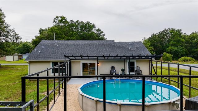 126 LOCUST RADIAL, Ocala, FL 34472