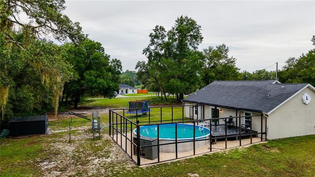 126 LOCUST RADIAL, Ocala, FL 34472