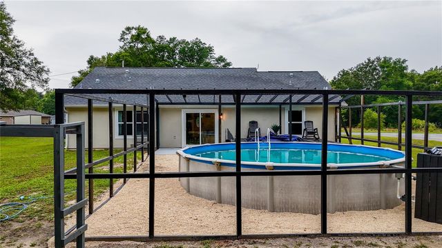 126 LOCUST RADIAL, Ocala, FL 34472