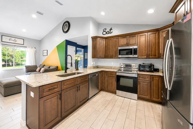 126 LOCUST RADIAL, Ocala, FL 34472