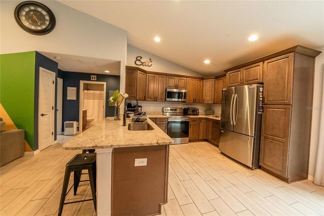 126 LOCUST RADIAL, Ocala, FL 34472