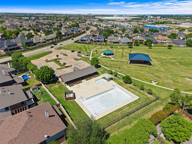 932 Mimosa Court, Burleson, TX 76028