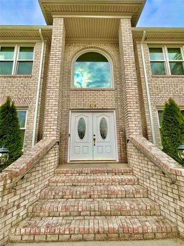 815 Brookside ARCH, Chesapeake, VA 23322