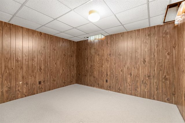 25352 Potomac Drive 7, South Lyon, MI 48178