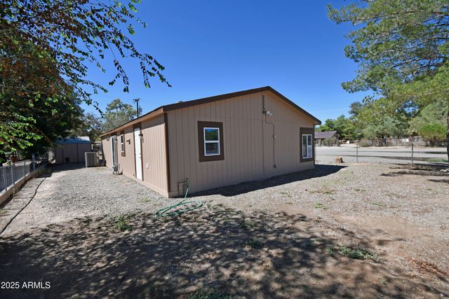 35358 2ND Street, Wenden, AZ 85357