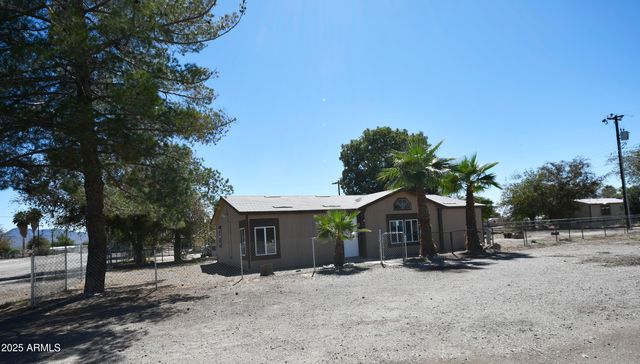 35358 2ND Street, Wenden, AZ 85357