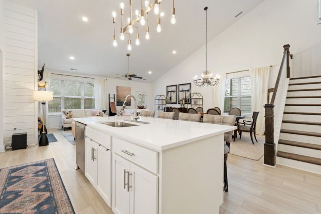 160 Cavalcade Loop, Gallatin, TN 37066