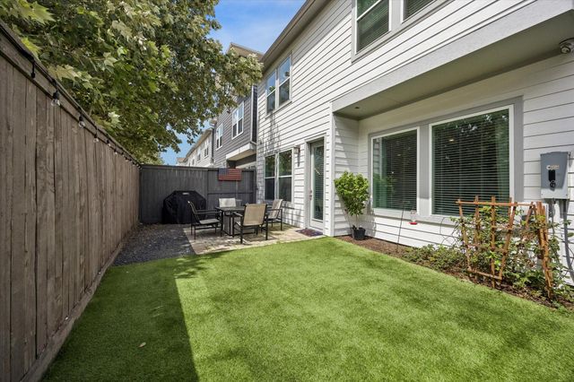 1415 Biondo Way, Houston, TX 77008