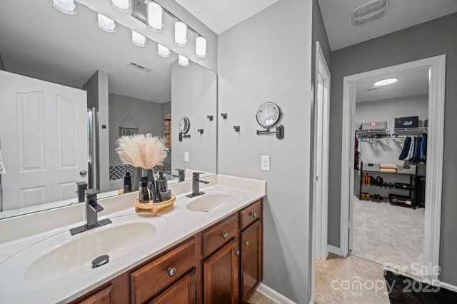 215 Lind Point Lane, Monroe, NC 28110