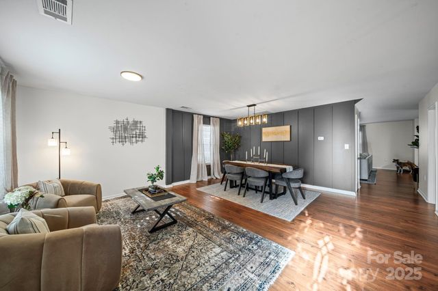 215 Lind Point Lane, Monroe, NC 28110