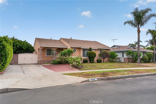 9388 Dorrington Place, Arleta, CA 91331