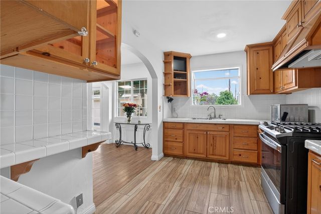 9388 Dorrington Place, Arleta, CA 91331